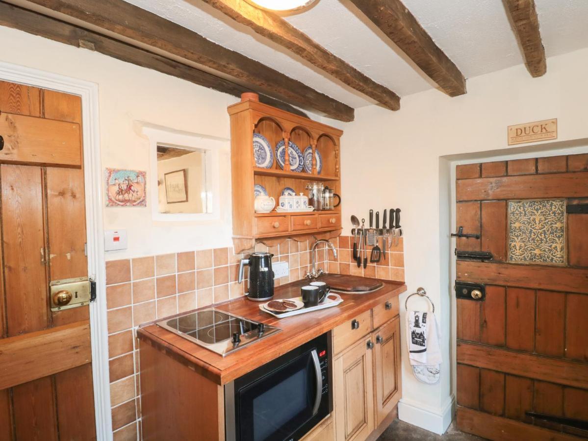 Pike Cottage Acton Turville Dış mekan fotoğraf