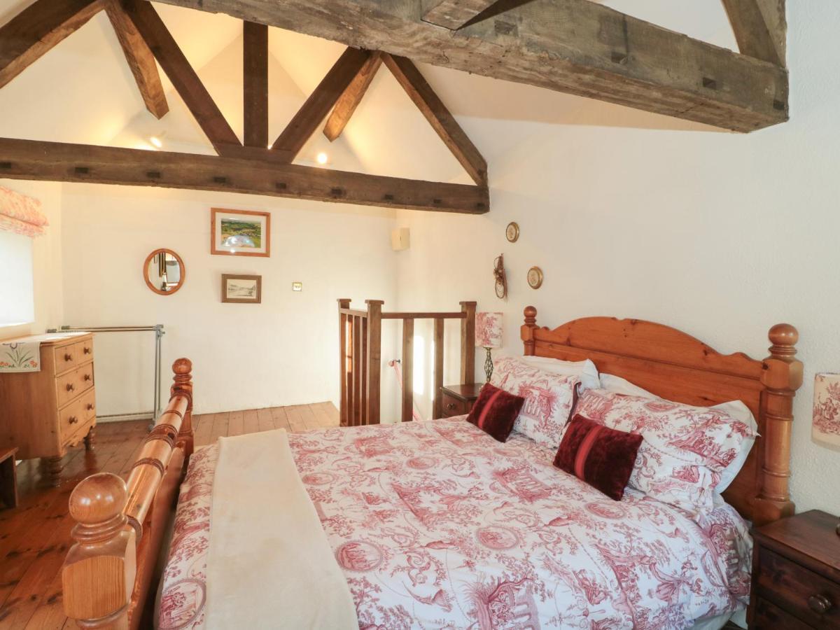 Pike Cottage Acton Turville Dış mekan fotoğraf